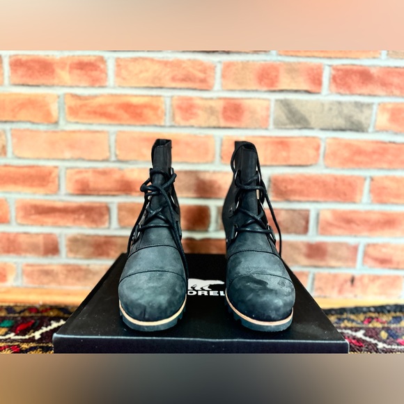 Sorel Addington Lace Boots Size 7/38 - Picture 4 of 6